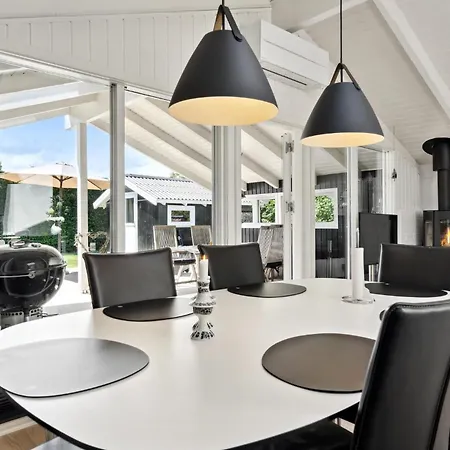 Amazing In With Kitchen