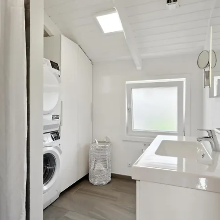 Prázdninový dům Amazing In With Kitchen Tarm