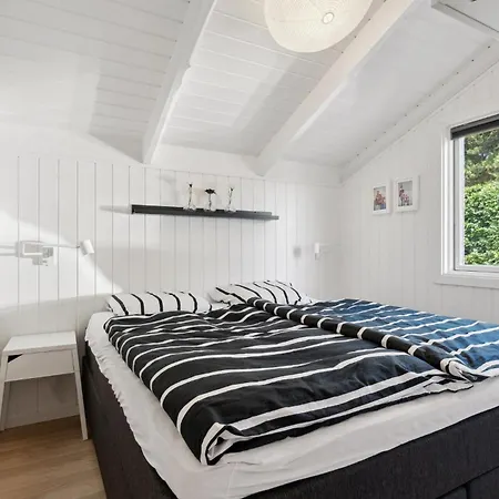 Amazing In With Kitchen *