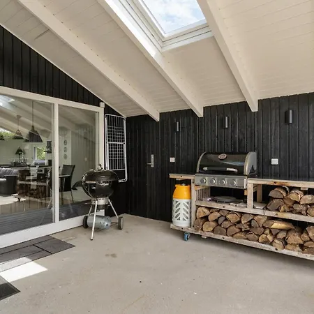 Amazing In With Kitchen