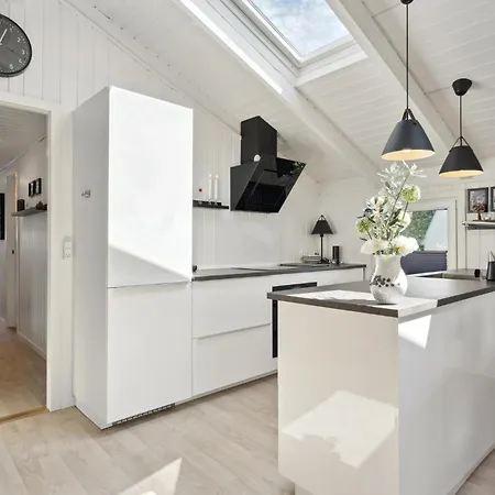 בית נופש Amazing In With Kitchen Tarm