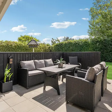 Amazing In With Kitchen