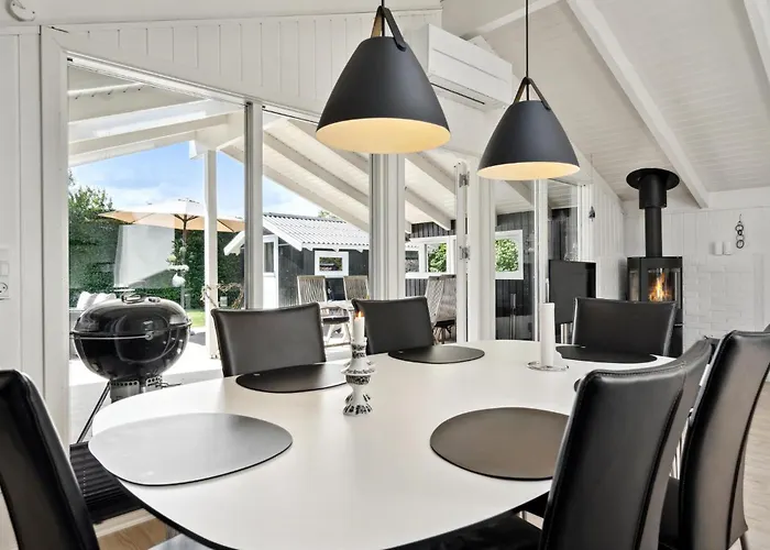 Amazing In With Kitchen